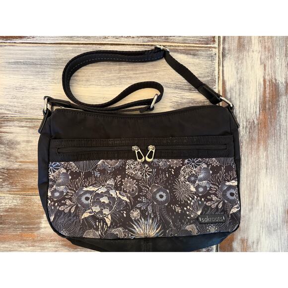The Sak New Adventure Hobo Bag Sakroots Turtle Design - Picture 1 of 6